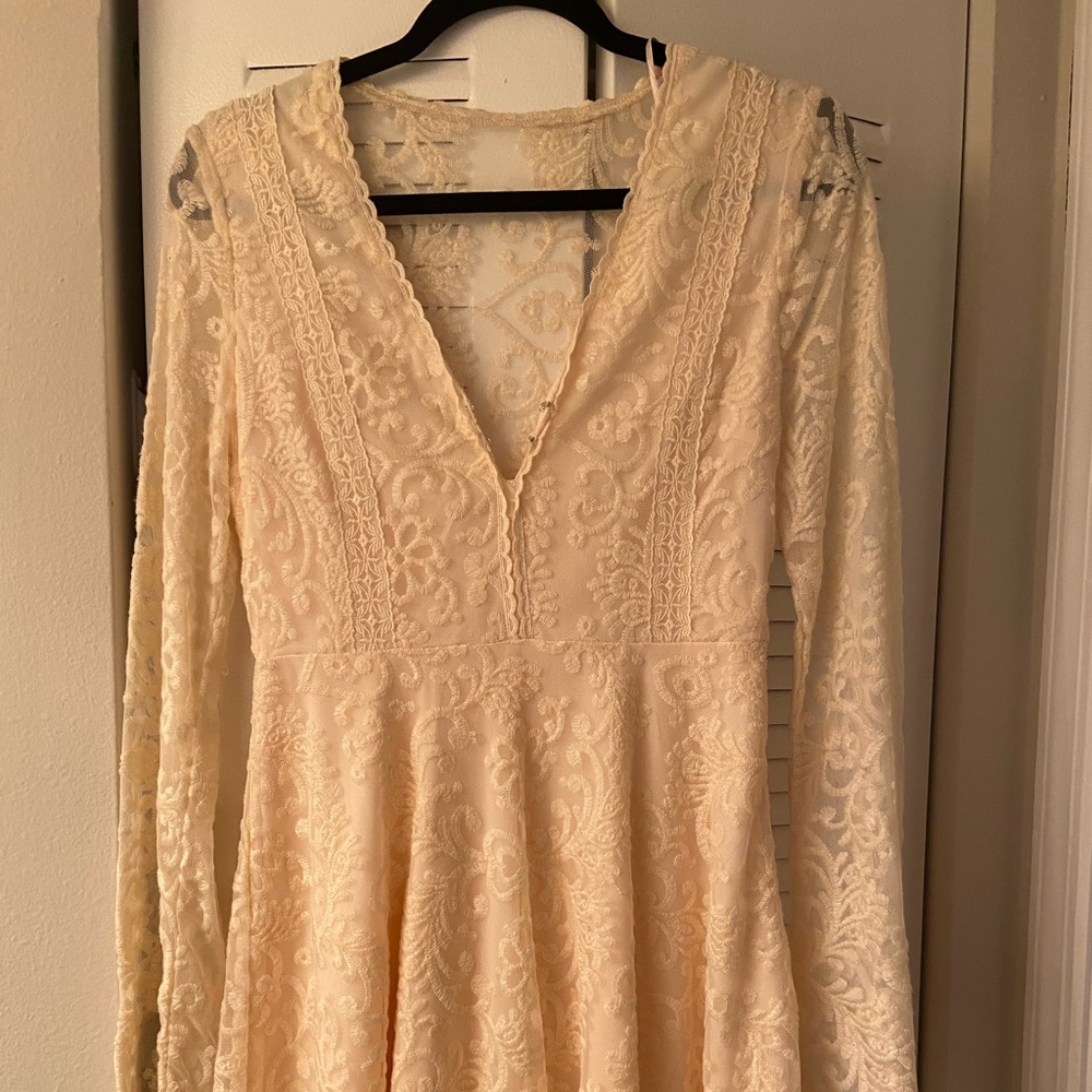 Alterd State cream lace dress- Small